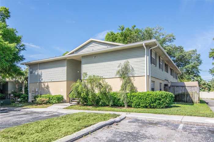 photo 1: 210 RED CEDAR PLACE, BRANDON FL 33510