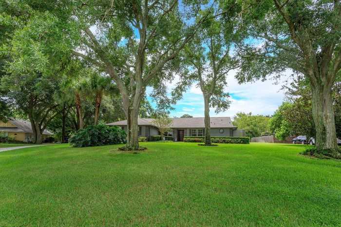 photo 2: 1614 ROBERTS LANDING ROAD, WINDERMERE FL 34786