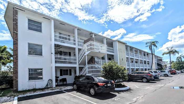 photo 2: 1504 PLEASANT ROAD Unit G1, BRADENTON FL 34207