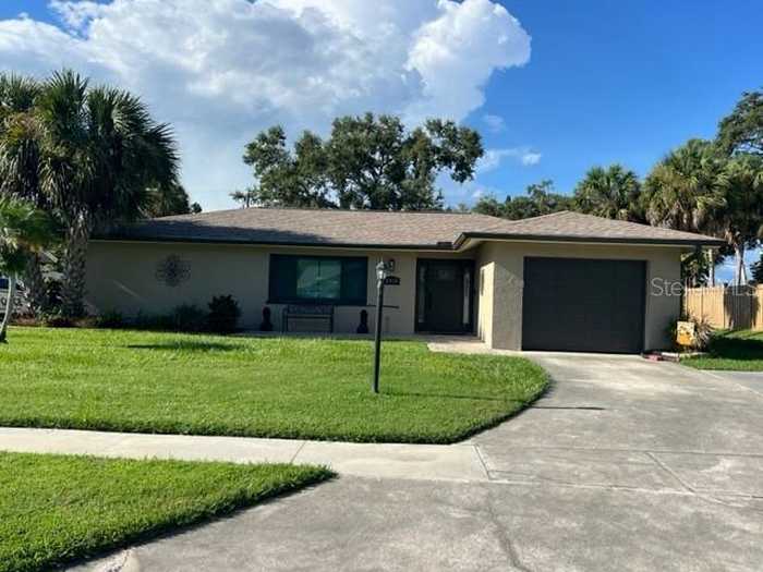 photo 2: 2939 CONCORD STREET, SARASOTA FL 34231