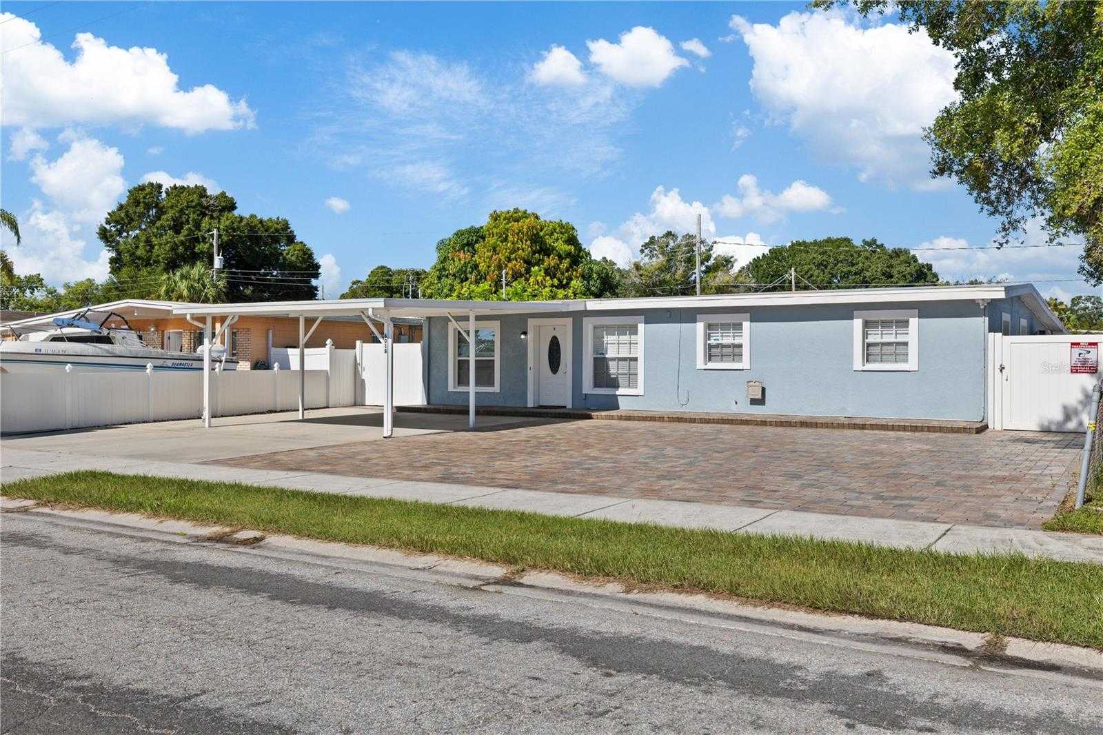 photo 3: 6018 N CAMERON AVENUE, TAMPA FL 33614