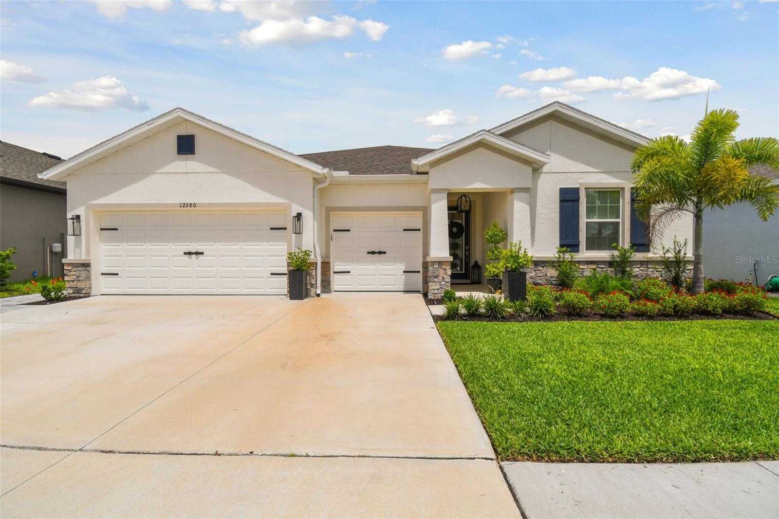 photo 3: 12980 WILLOW GROVE DRIVE, RIVERVIEW FL 33579