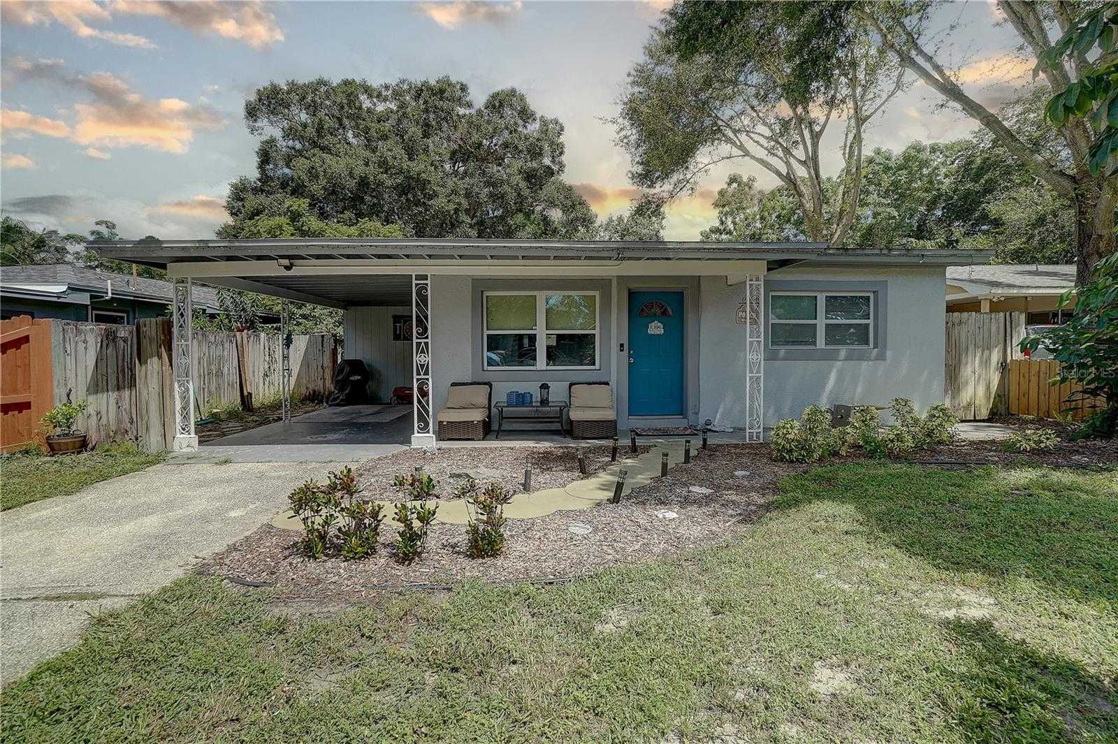 photo 1: 5303 49TH AVENUE CIRCLE N, SAINT PETERSBURG FL 33709