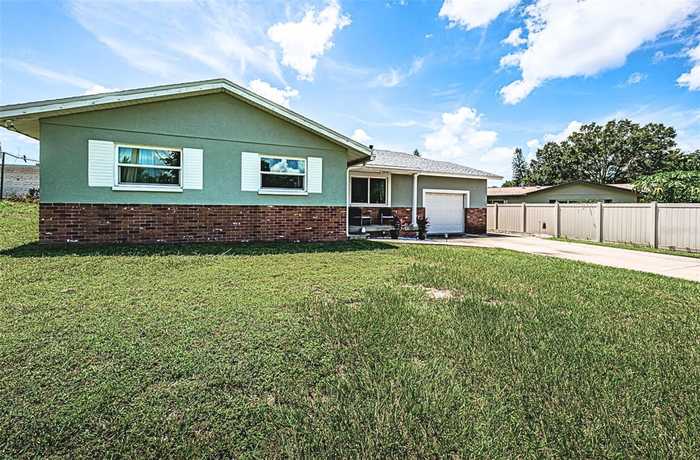 photo 2: 5378 52ND AVENUE N, SAINT PETERSBURG FL 33709