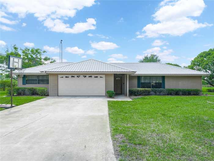 photo 1: 4501 SELAH ROAD, SEBRING FL 33875