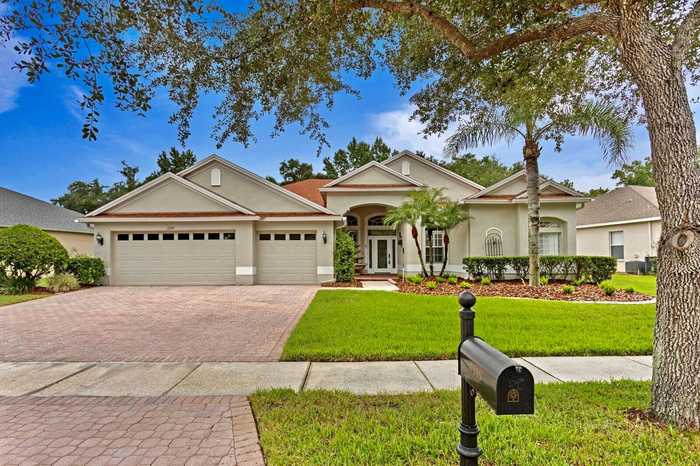 photo 1: 17355 EMERALD CHASE DRIVE, TAMPA FL 33647