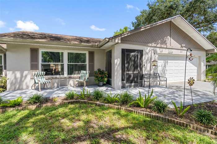 photo 2: 211 WOODLAND COURT, SAFETY HARBOR FL 34695