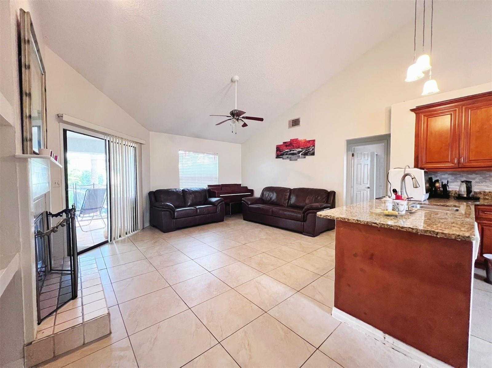 photo 3: 3028 EAGLE LAKE DRIVE, ORLANDO FL 32837