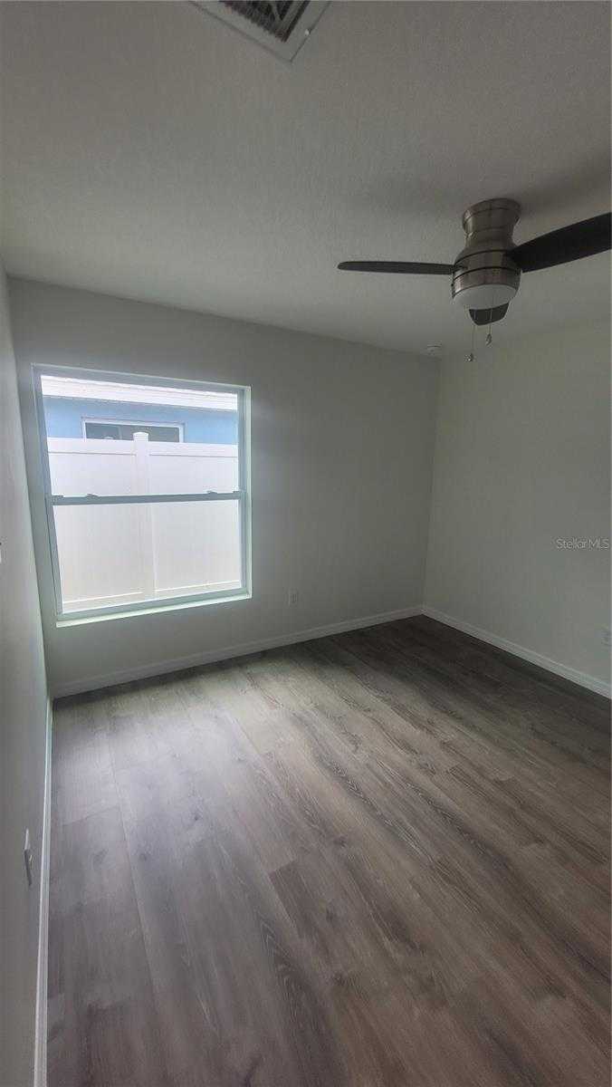 photo 3: 1414 MONROE AVENUE, CLEARWATER FL 33755