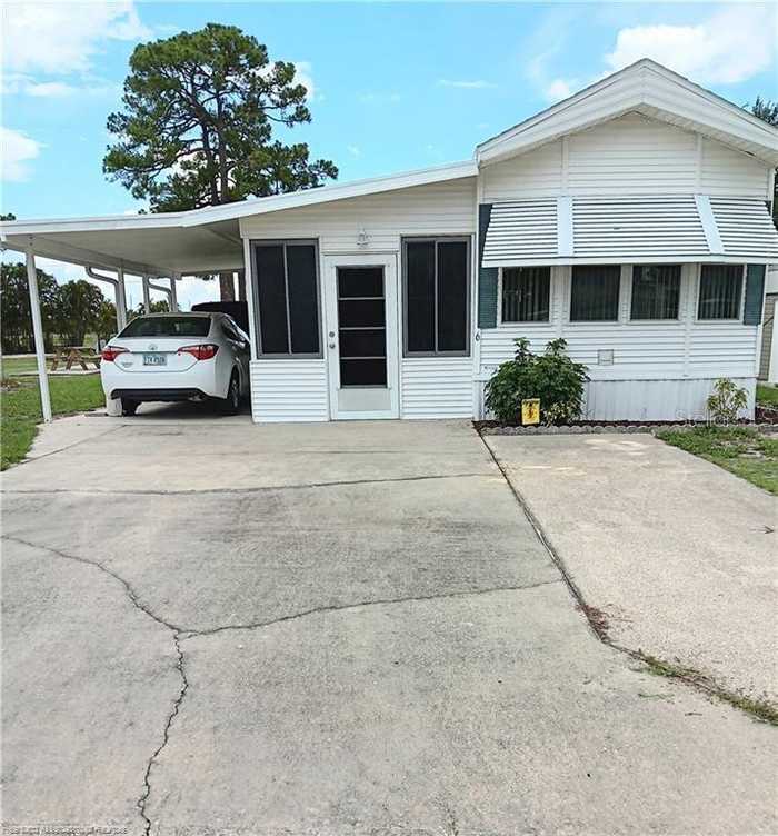 photo 1: 6 PINE RIDGE TERRACE, LAKE PLACID FL 33852