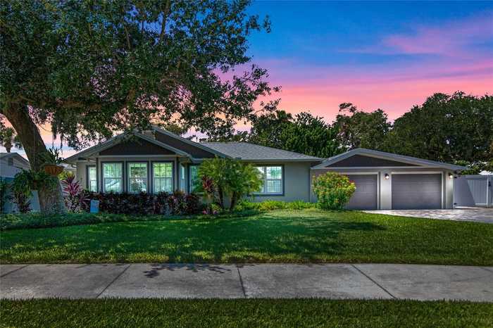 photo 1: 606 S PINE STREET, NEW SMYRNA BEACH FL 32169