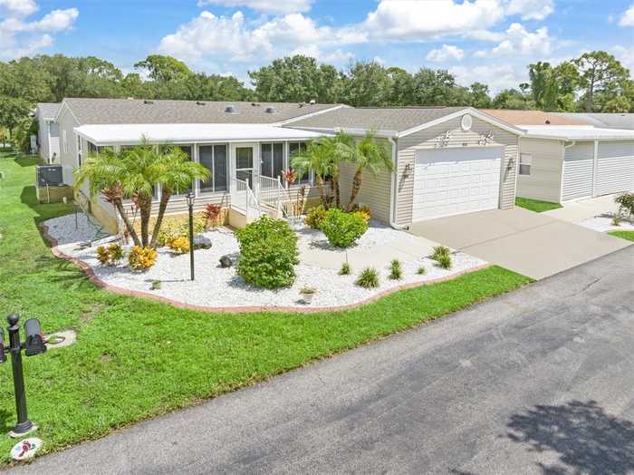 photo 1: 414 CREEKVIEW DRIVE, NORTH PORT FL 34287