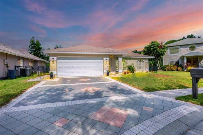 photo 1: 5614 29TH STREET CIRCLE E, BRADENTON FL 34203