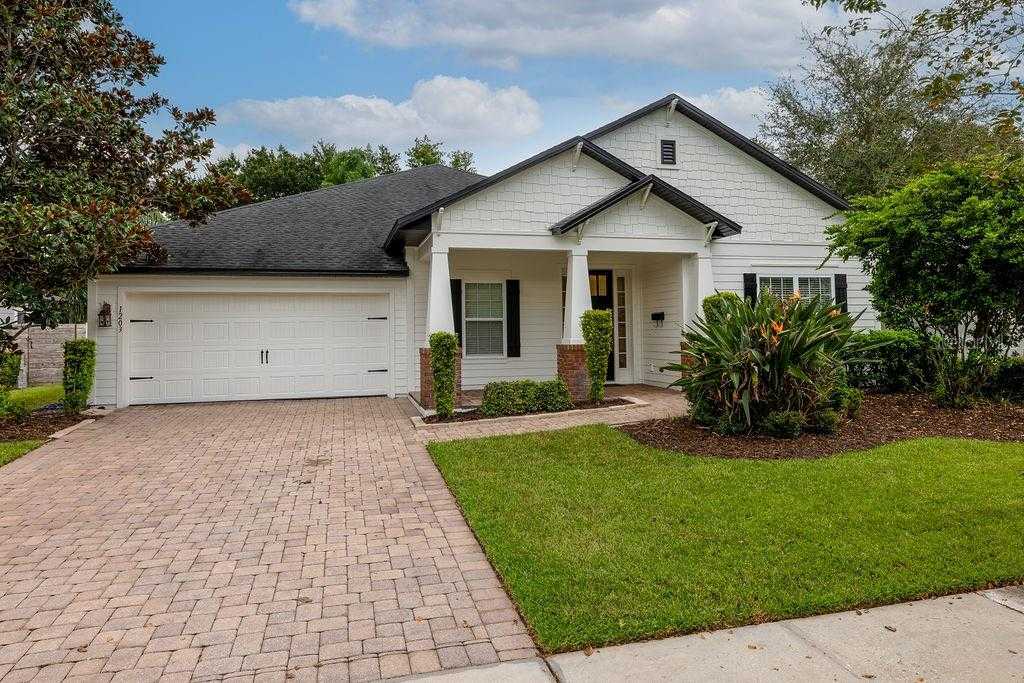 photo 2: 1203 GUERNSEY STREET, ORLANDO FL 32804