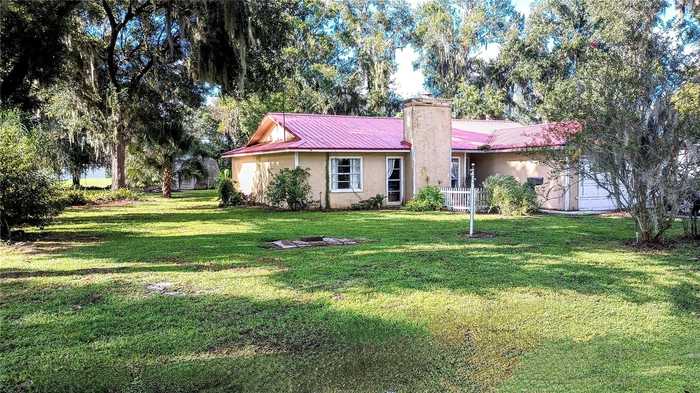 photo 1: 3240 FLAMINGO LANE, MULBERRY FL 33860