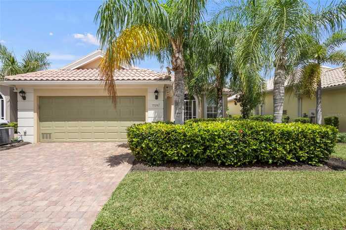 photo 2: 13456 COLUCCIO STREET, VENICE FL 34293