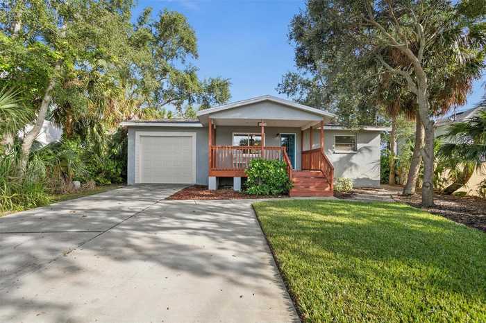 photo 2: 1045 28TH AVENUE S, SAINT PETERSBURG FL 33705