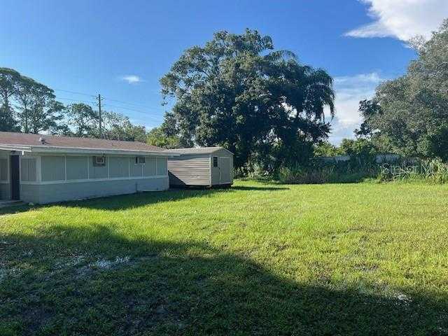 photo 3: 6123 5TH STREET E, BRADENTON FL 34203