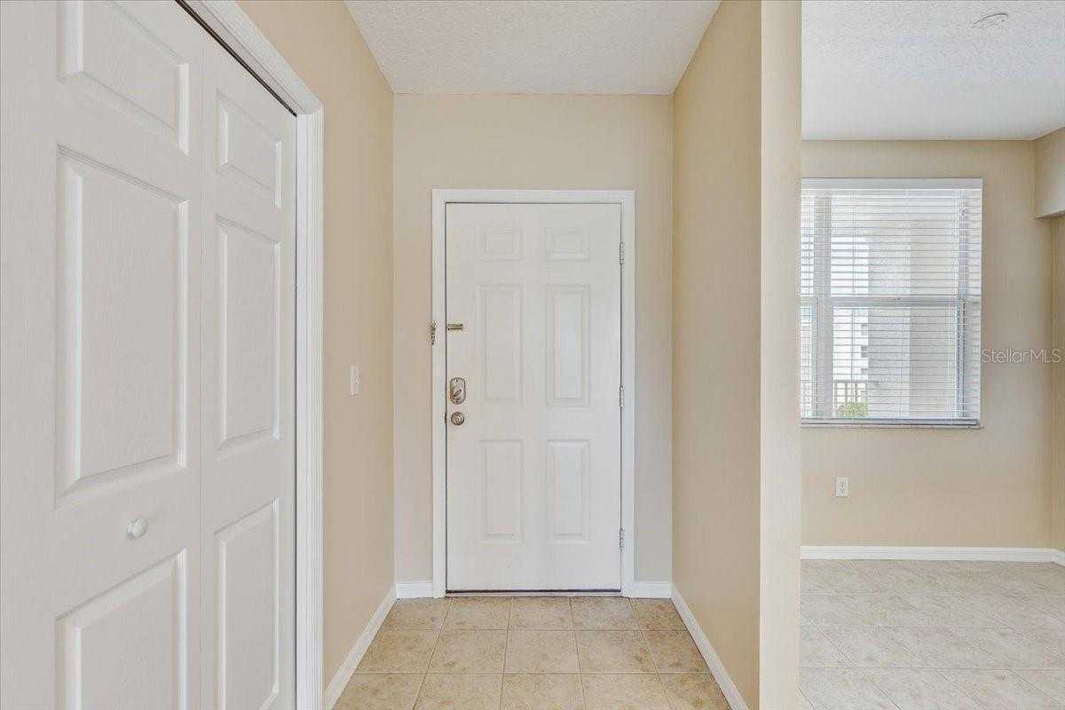 photo 2: 1200 COUNTRY CLUB DRIVE Unit 3405, LARGO FL 33771