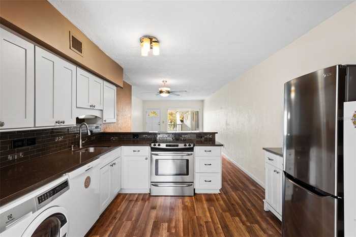 photo 2: 2001 WORLD PARKWAY BOULEVARD Unit 51, CLEARWATER FL 33763