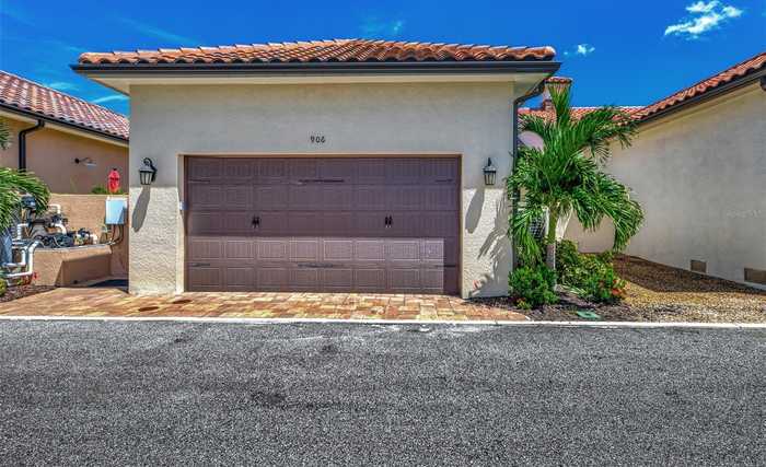 photo 44: 906 E VENICE AVENUE, VENICE FL 34285