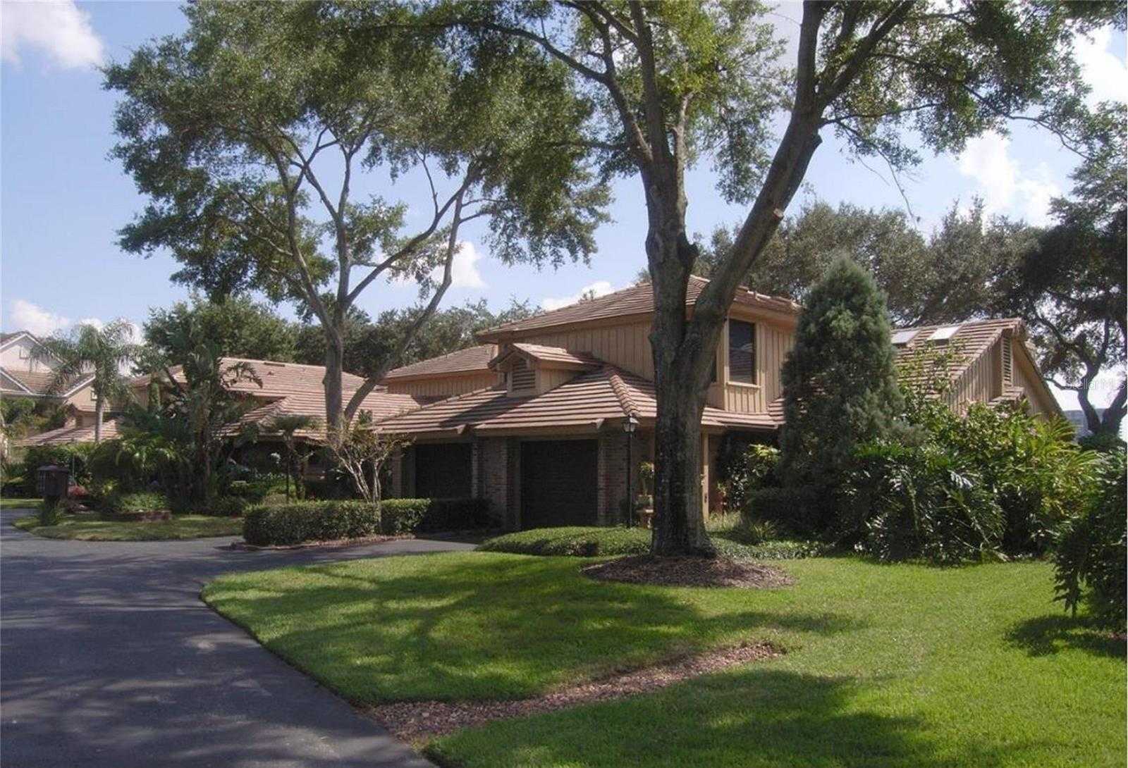 photo 1: 7616 SPRING BAY COVE Unit 3, ORLANDO FL 32819