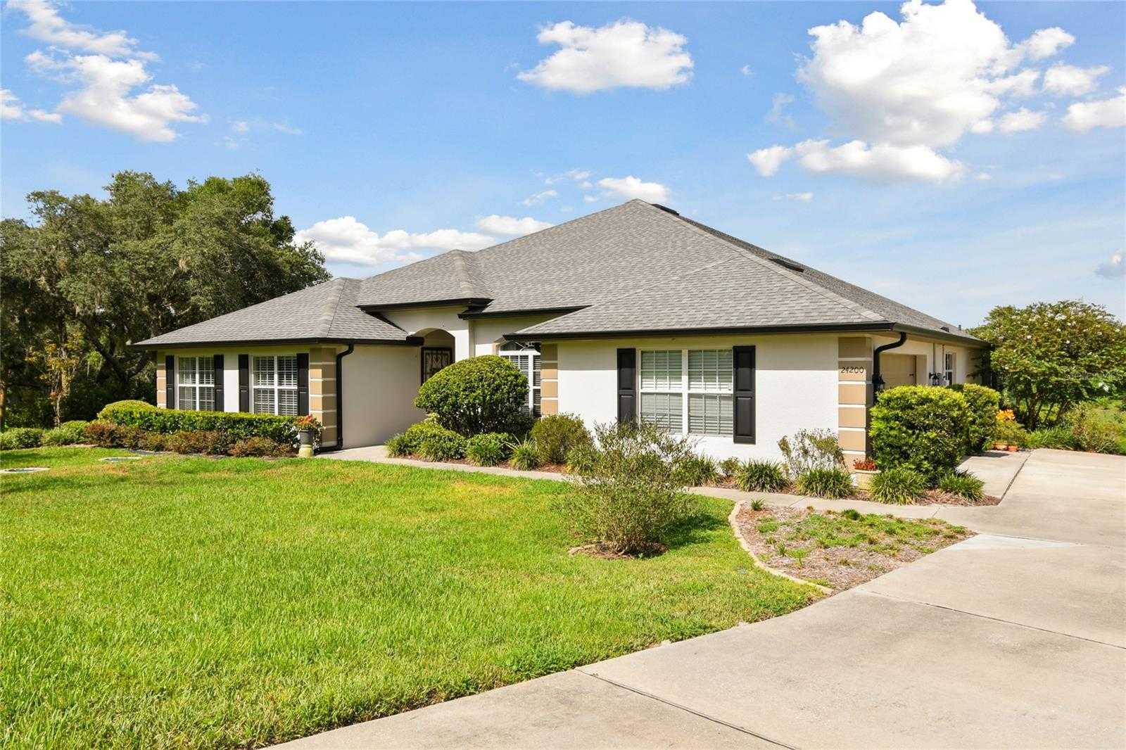 photo 2: 24200 BEAR PAW COURT, EUSTIS FL 32736