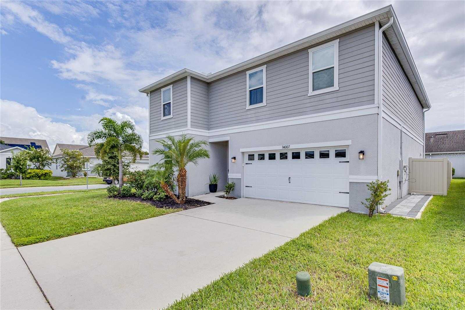 photo 3: 14007 CREEK HARBOR DRIVE, ORLANDO FL 32824