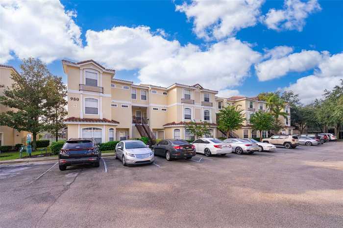 photo 1: 980 MOORING AVENUE Unit 202, ALTAMONTE SPRINGS FL 32714