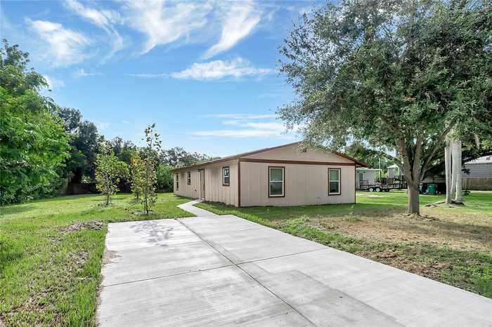 photo 2: 4925 69TH STREET N, SAINT PETERSBURG FL 33709