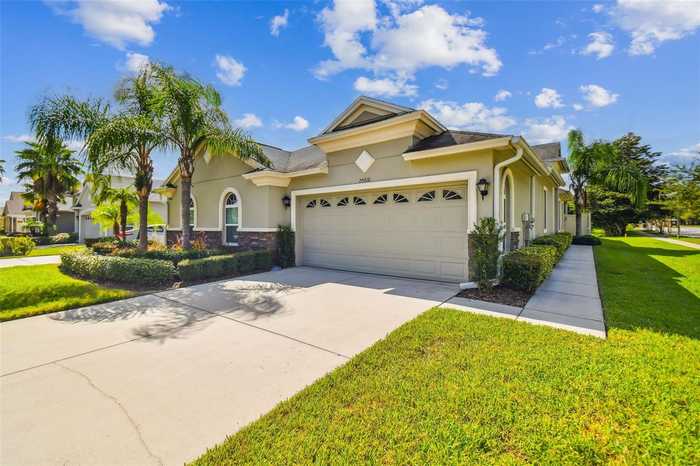 photo 2: 20610 AMANDA OAK COURT, LAND O LAKES FL 34638