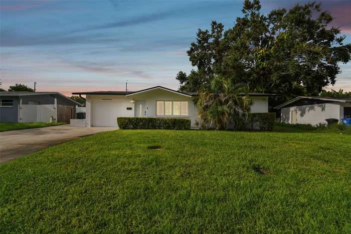 photo 1: 4149 BARRACUDA DRIVE SE, ST PETERSBURG FL 33705