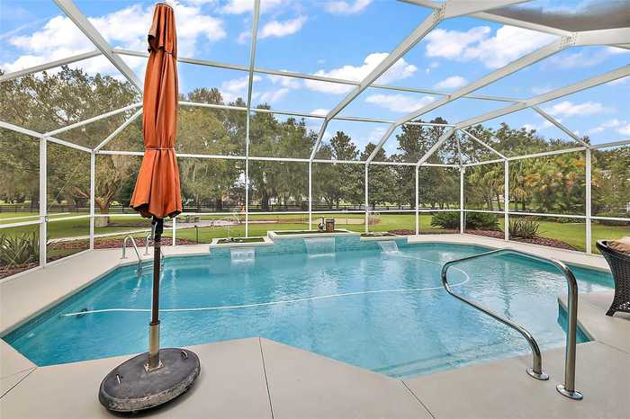 photo 2: 15 HICKORY HEAD HAMMOCK, THE VILLAGES FL 32159