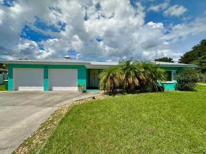 photo 1: 1954 ELLIOTT DRIVE, CLEARWATER FL 33763