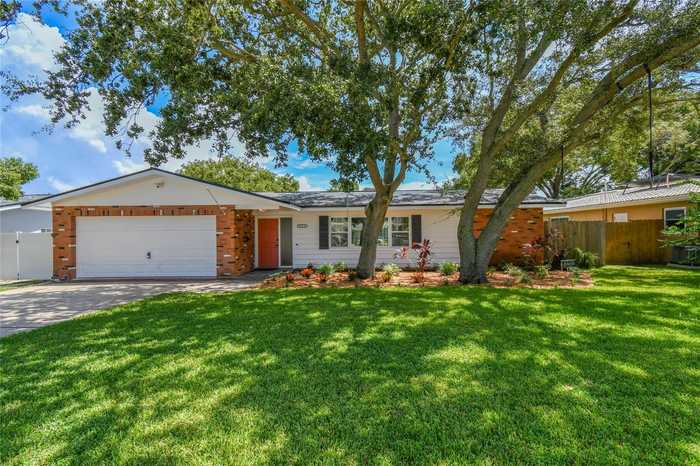 photo 1: 631 LAKE FOREST ROAD, CLEARWATER FL 33765