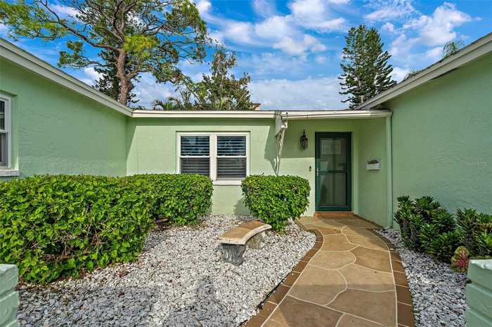 photo 2: 3887 50TH AVENUE S, SAINT PETERSBURG FL 33711