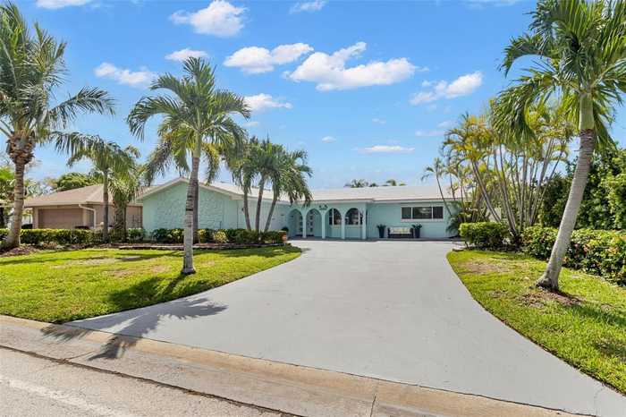 photo 2: 650 64TH AVENUE, ST PETE BEACH FL 33706