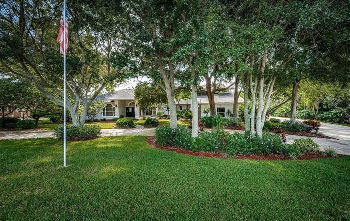 photo 2: 1377 SAIL HARBOR CIRCLE, TARPON SPRINGS FL 34689