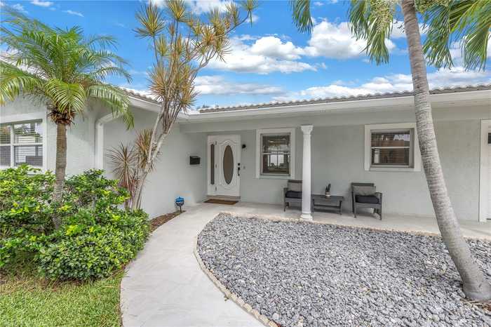 photo 2: 1210 80TH STREET S, ST PETERSBURG FL 33707