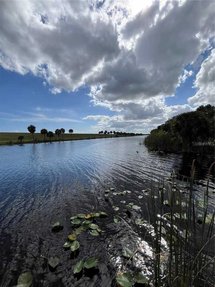 photo 2: 1076 DUCK LANE, OKEECHOBEE FL 34974