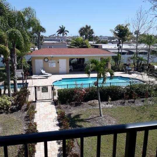 photo 3: 5111 ROYAL PALMS WAY Unit 303, NEW PORT RICHEY FL 34652