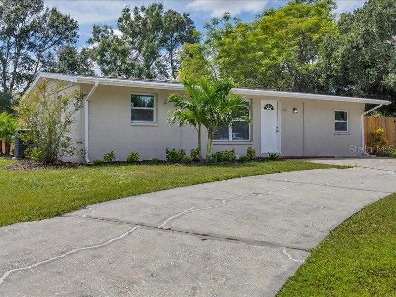 photo 3: 4436 56TH AVENUE TERRACE E, BRADENTON FL 34203