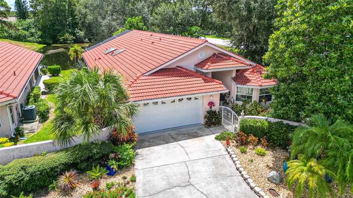 photo 2: 5808 LAKESIDE WOODS CIRCLE, SARASOTA FL 34243