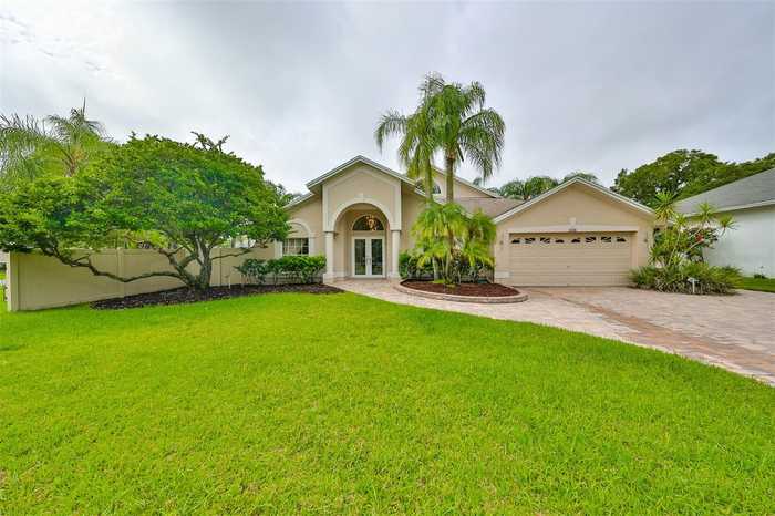 photo 2: 6508 STEEPLECHASE DRIVE, TAMPA FL 33625