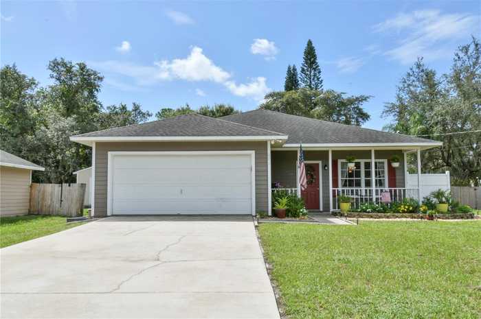 photo 1: 271 W 11TH STREET, CHULUOTA FL 32766