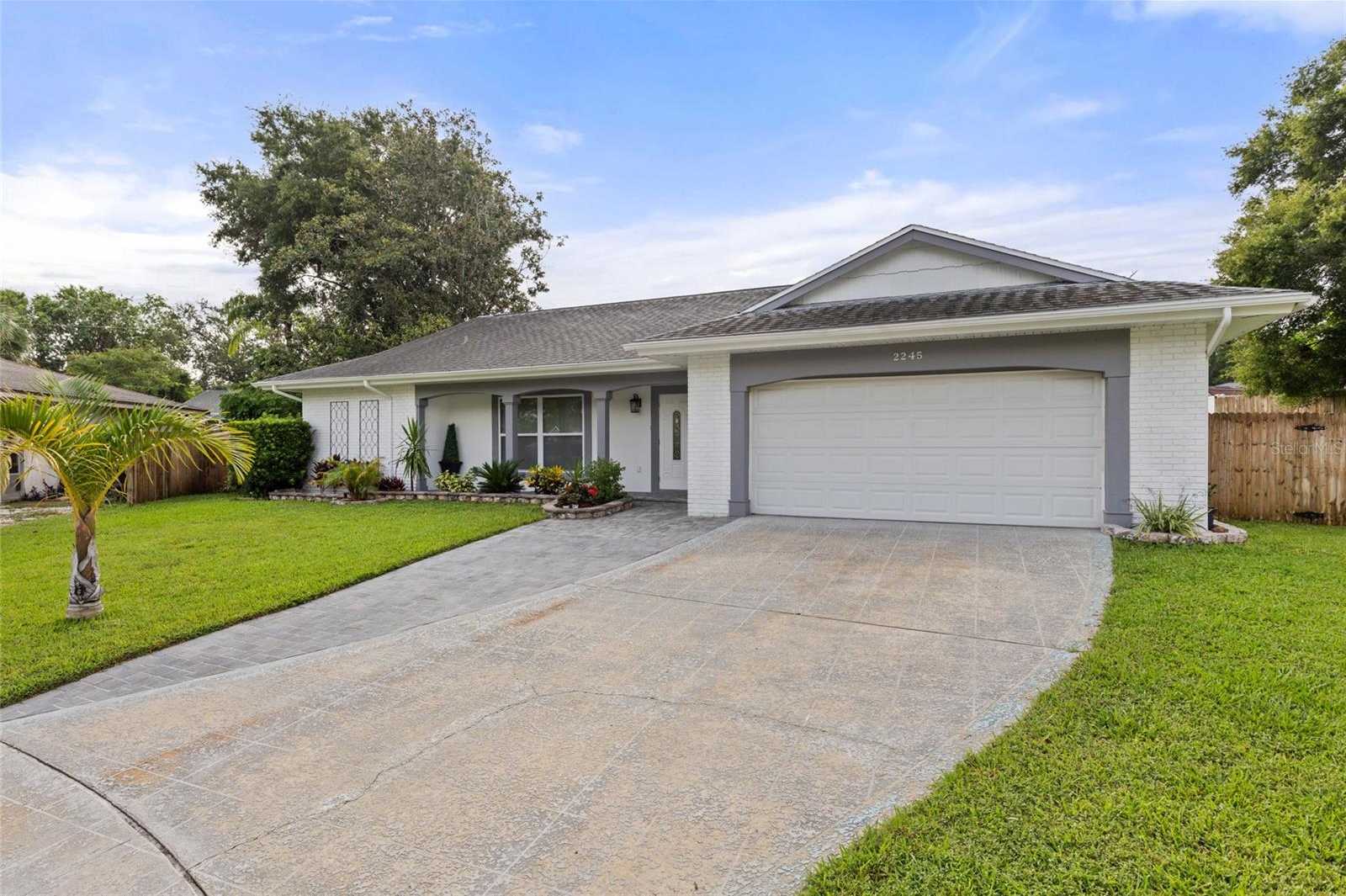 photo 3: 2245 CITRUS VALLEY CIRCLE, PALM HARBOR FL 34683