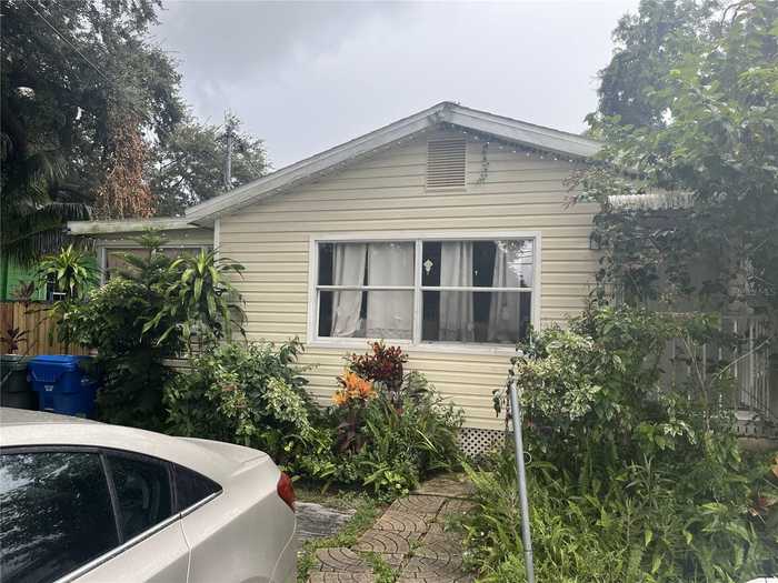 photo 2: 1127 AUBURN STREET, CLEARWATER FL 33756