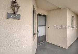 photo 1: 4105 FAIRVIEW VISTA POINT Unit 225, ORLANDO FL 32804