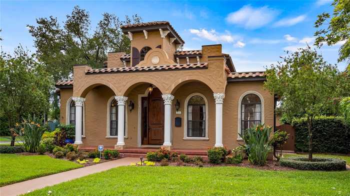 photo 1: 1512 LAKE WELDONA DRIVE, ORLANDO FL 32806