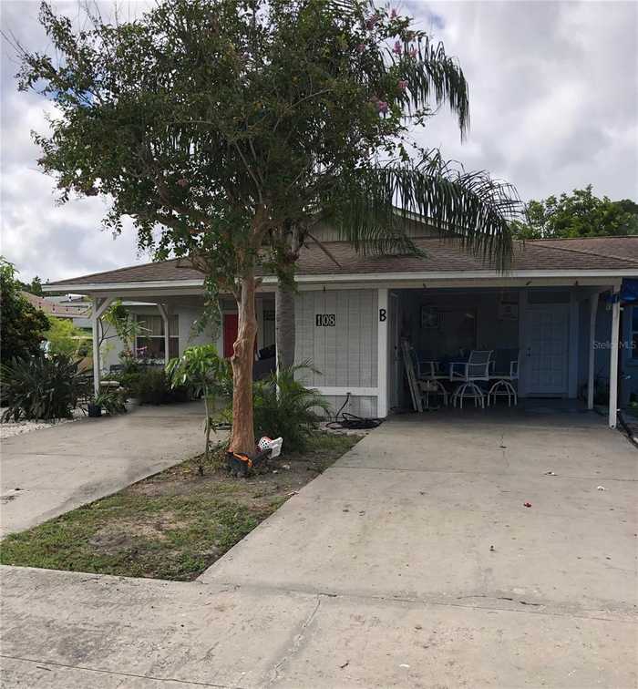 photo 1: 108 60TH AVENUE DRIVE E Unit A, BRADENTON FL 34203